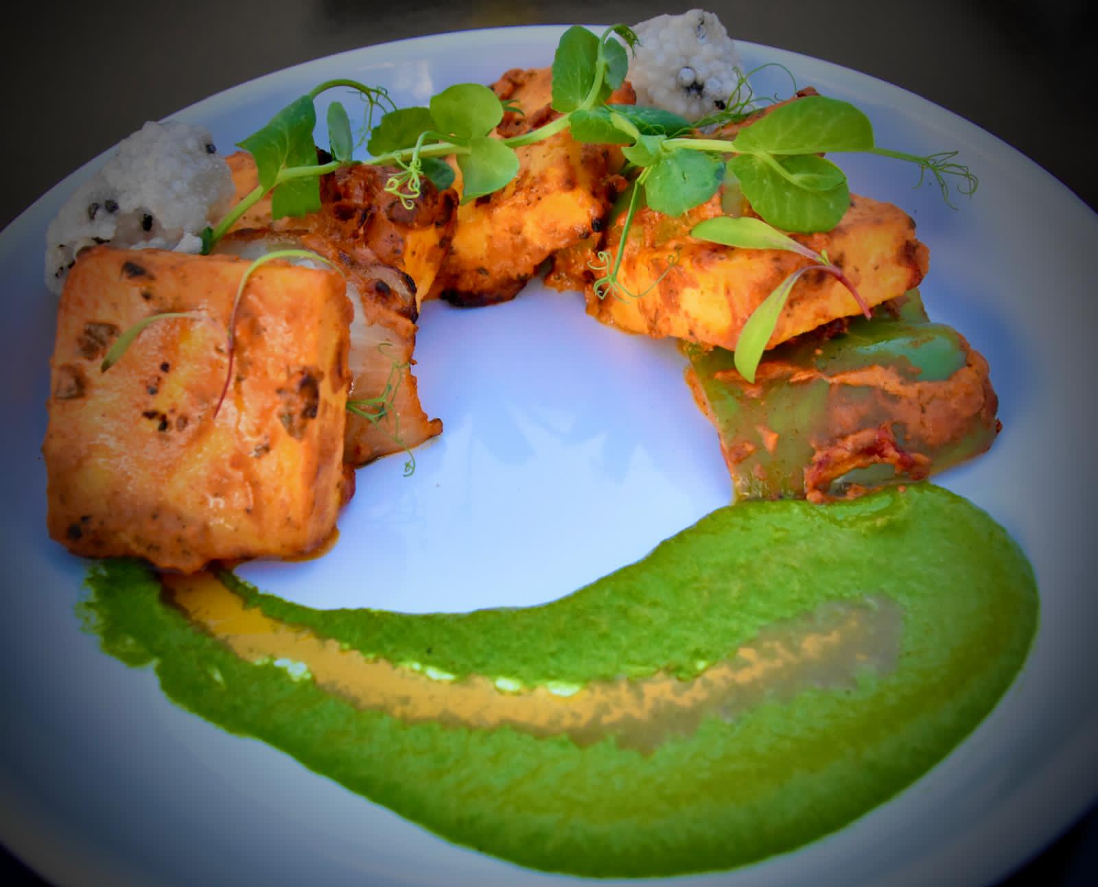 Indian restaurant food